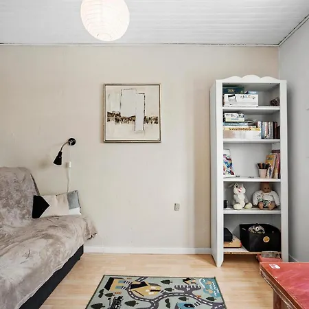 4 Bedroom Lovely In *
