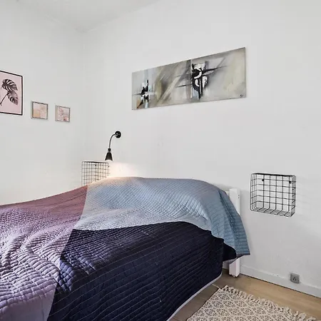 4 Bedroom Lovely In 렘비그